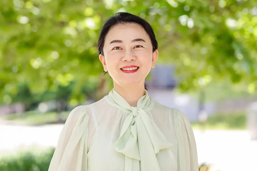 Photo of alumnus Cynthia Wang