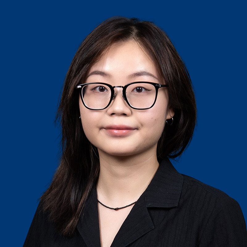 weiyi zhang headshot