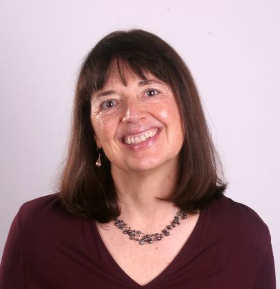 Photo of Dr. Linda Peteanu