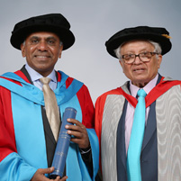 CMU President Subra Suresh and WMG Chairman Professor Lord Kumar Bhattacharyya