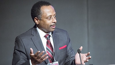 Earl Lewis