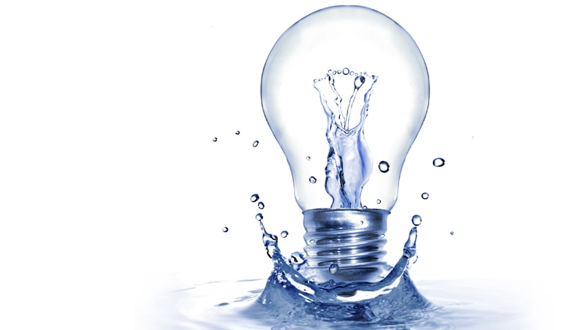 bulb splashing into water