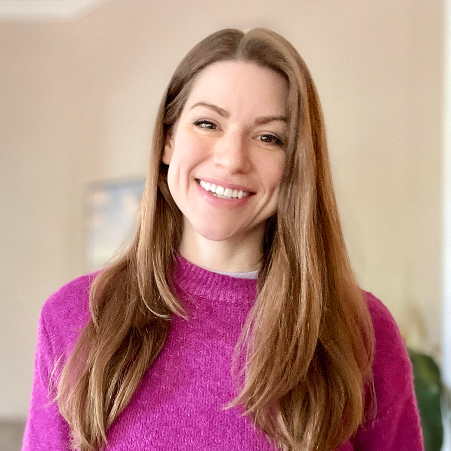 Amy Robinson Sterling headshot