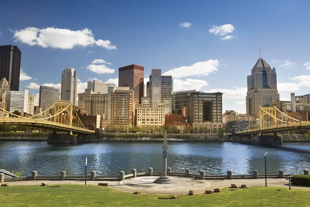 Visit - Downtown Pittsburgh