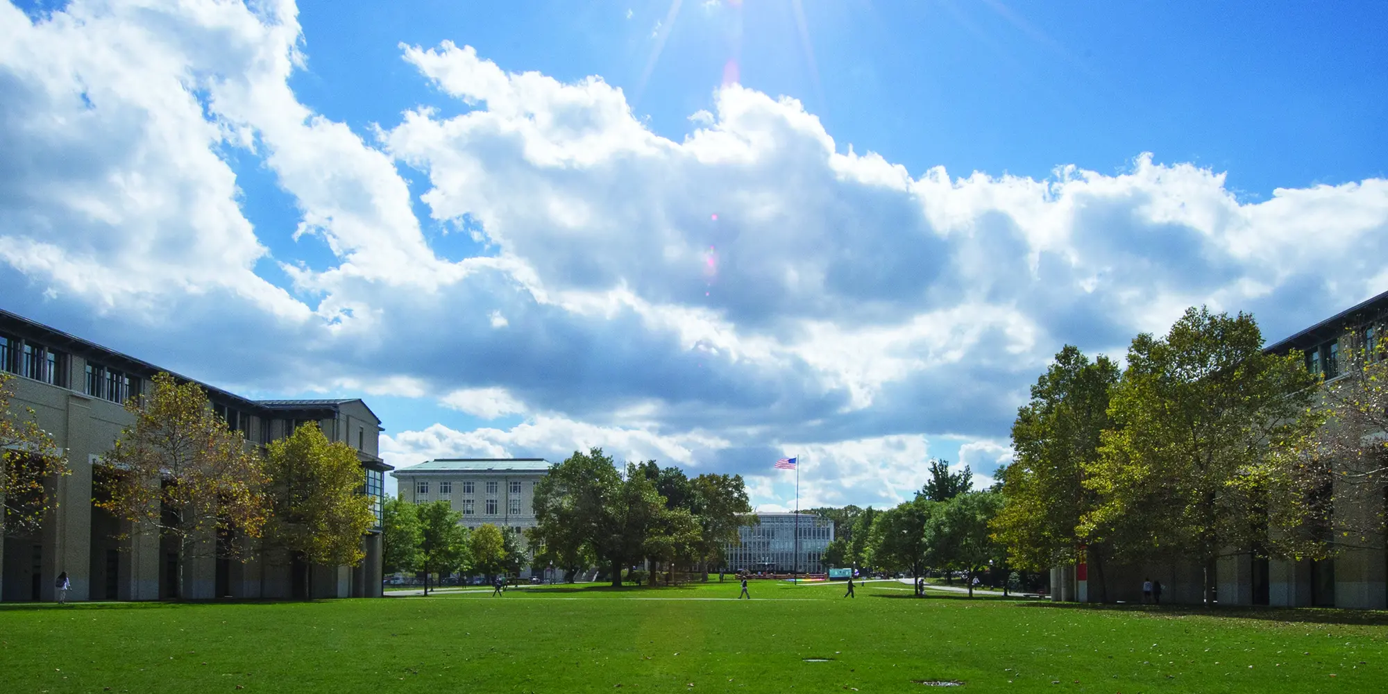 Sunny day on the Cut of CMU Campus