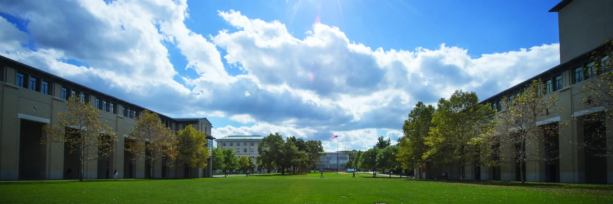 Sunny day on the Cut of CMU Campus