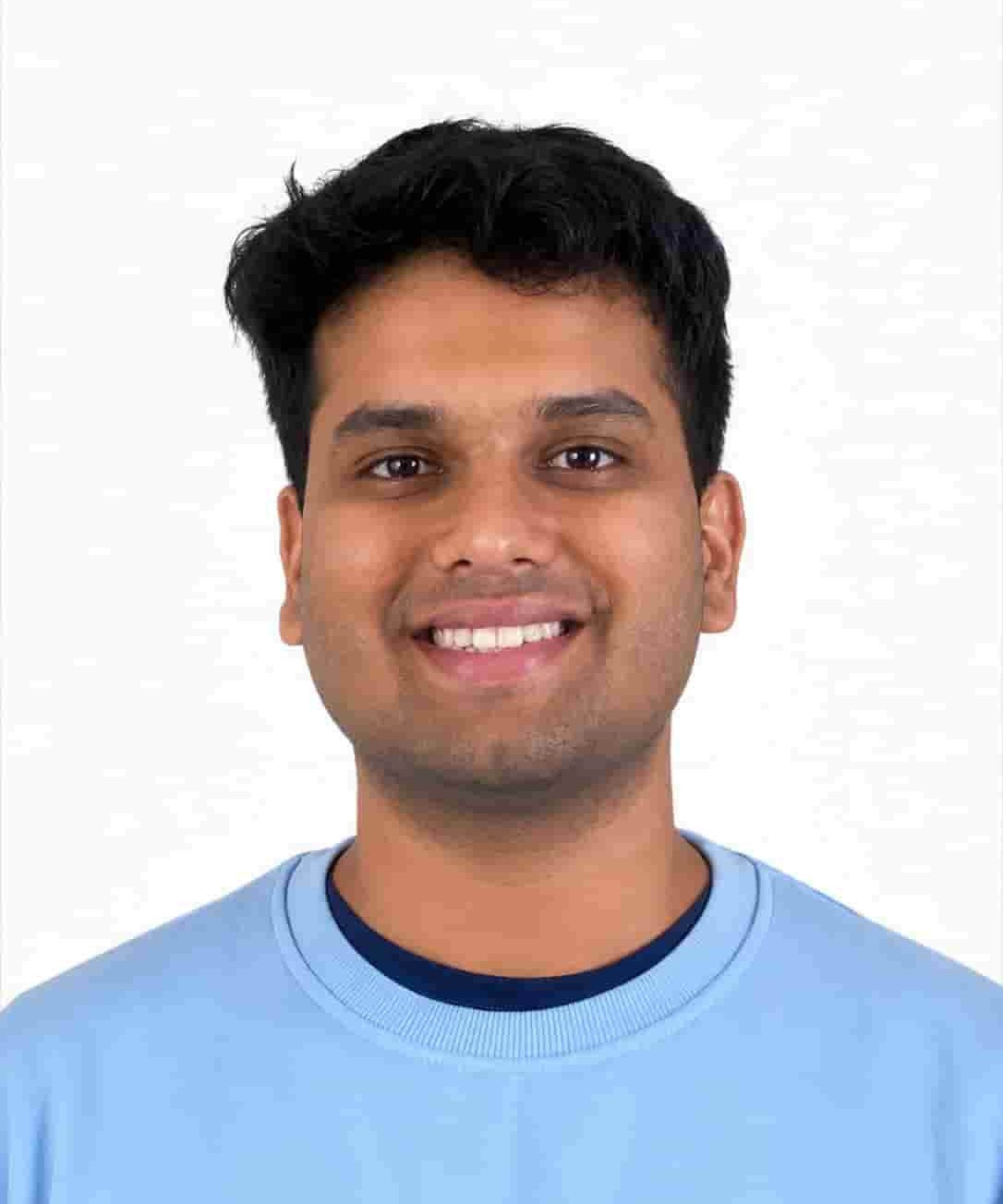Shobhith Vadlamudi 