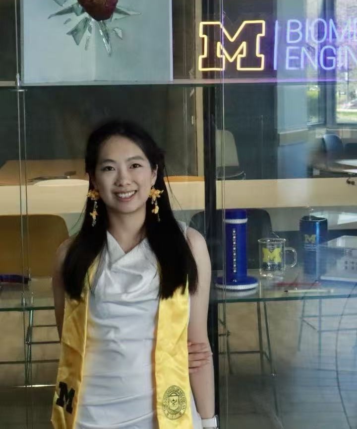  Yiwei Xia