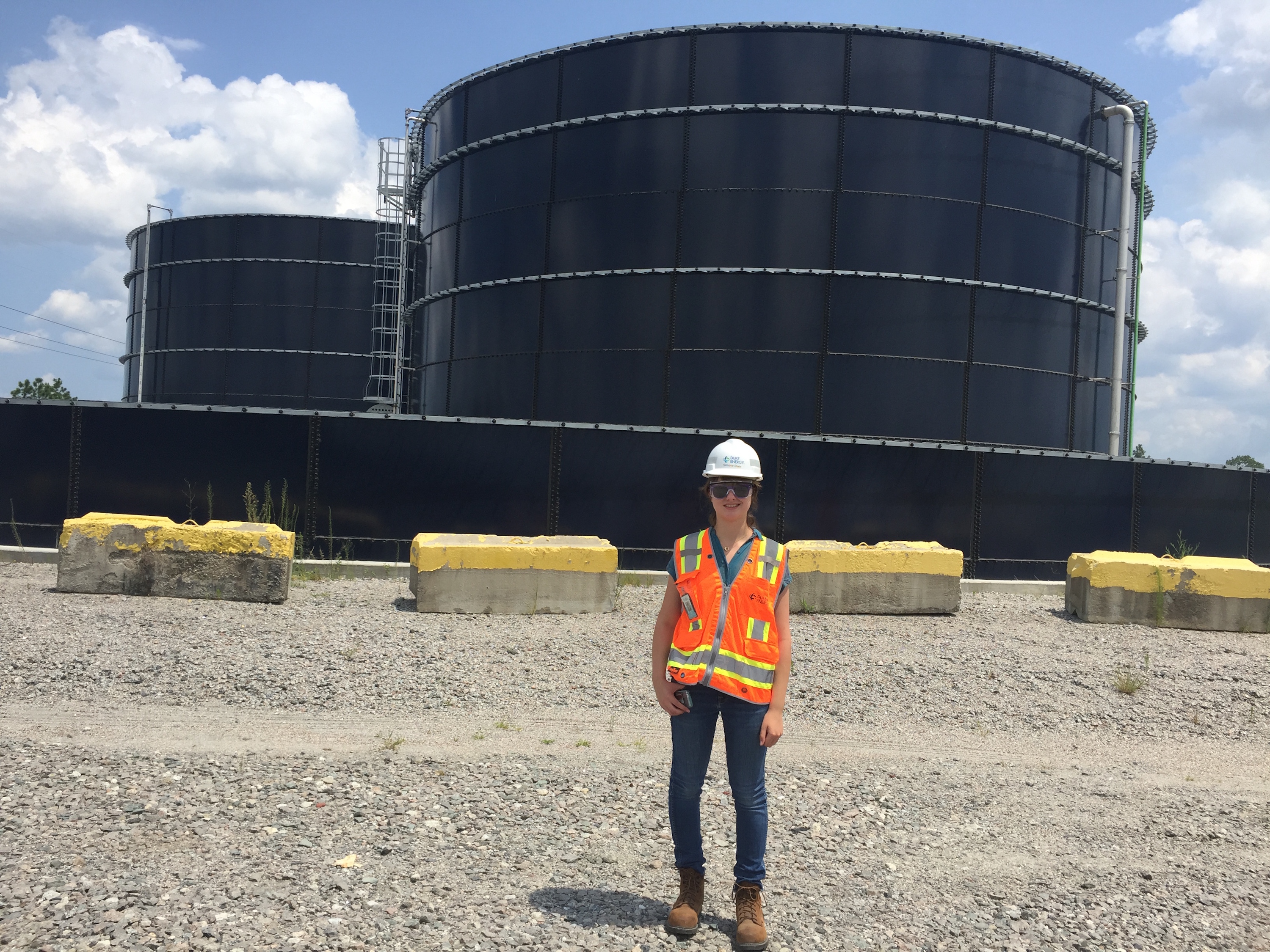 Undergraduate Simone Stein (CEE/EPP ’20) is spending her summer in Charlotte, North Carolina working with the Coal Combustion Products team at Duke Energy. 