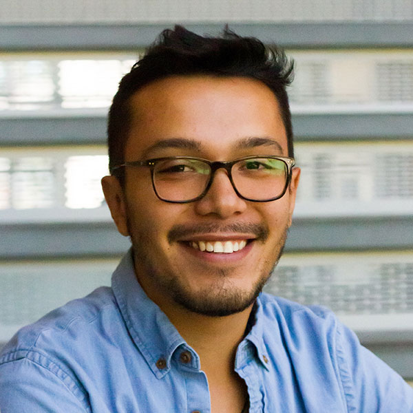 Luis Garcia headshot