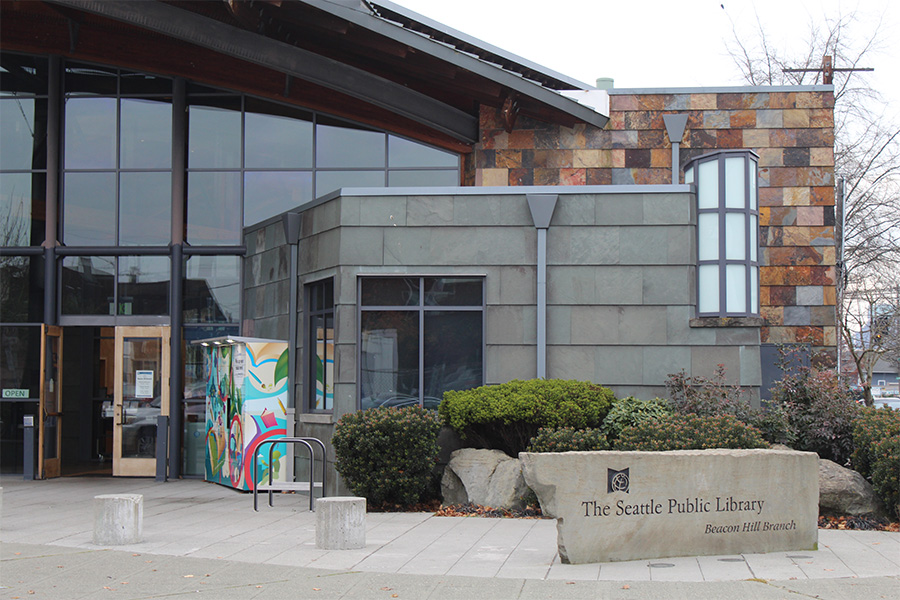 The library Kunselman designed.