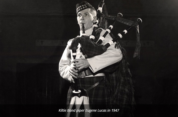 Kiltie player 1947