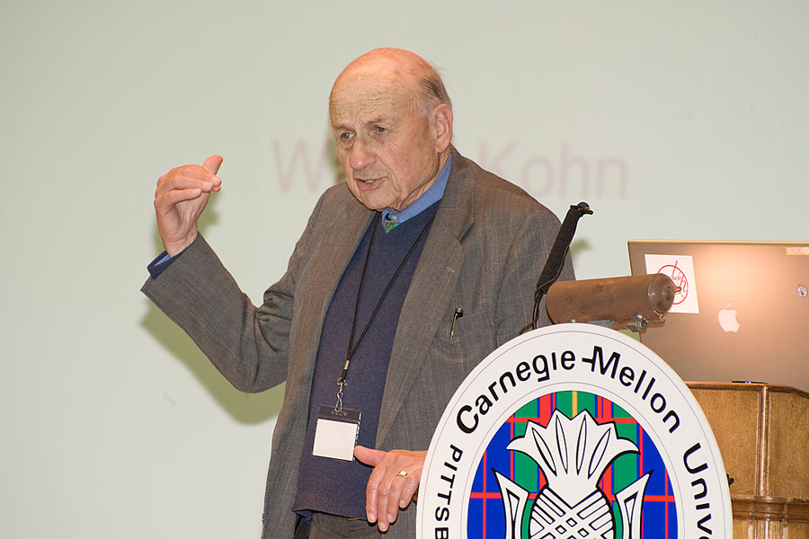 Walter Kohn speaking at Carnegie Mellon in 2009