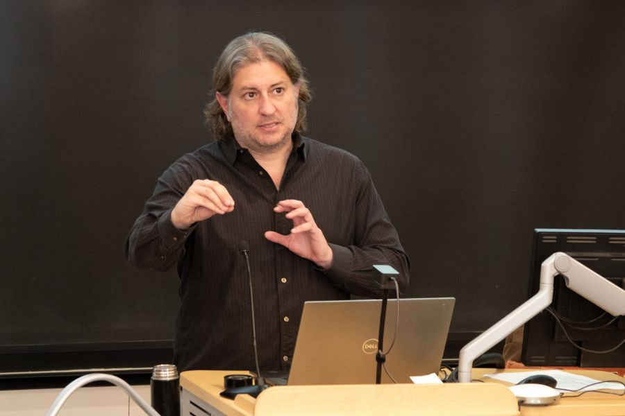 Ignacio Arana Araya, assistant professor at the Carnegie Mellon Institute for Strategy and Technology (CMIST), teaches