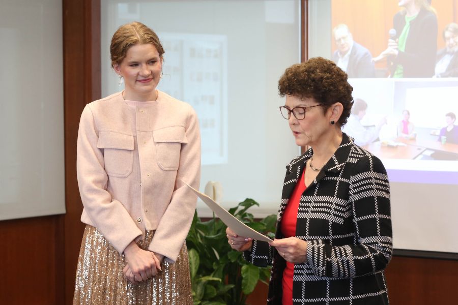 Dr. Nicole Kliewer (left) and CMIST Director Audrey Kurth Cronin (right)