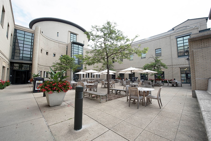 Photo of Merson Courtyard showing patio tables and chairs