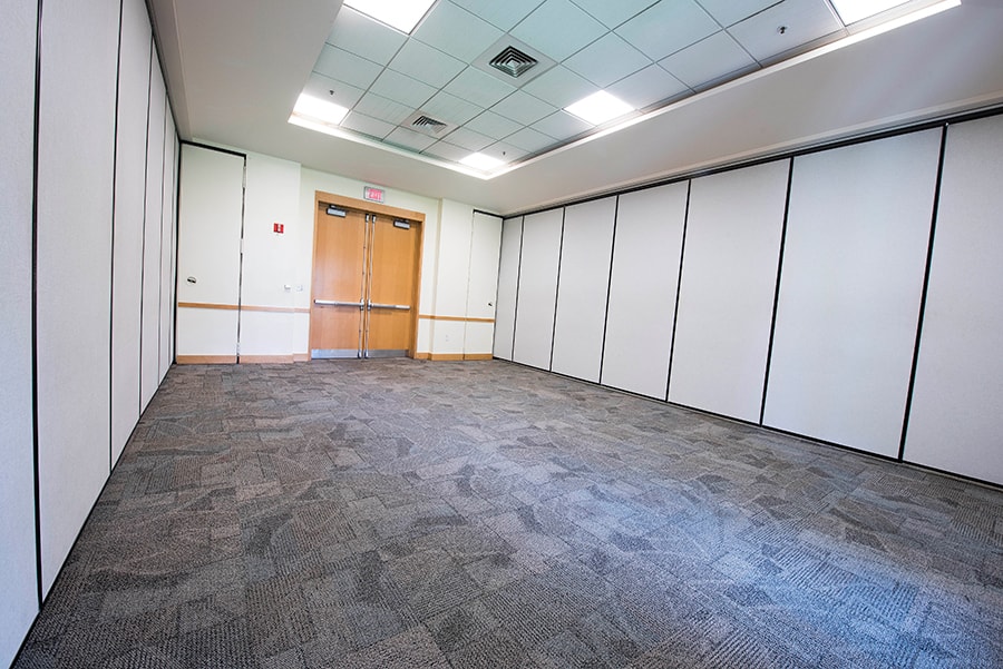 Photo of Peter Room with view of entance/exit doors