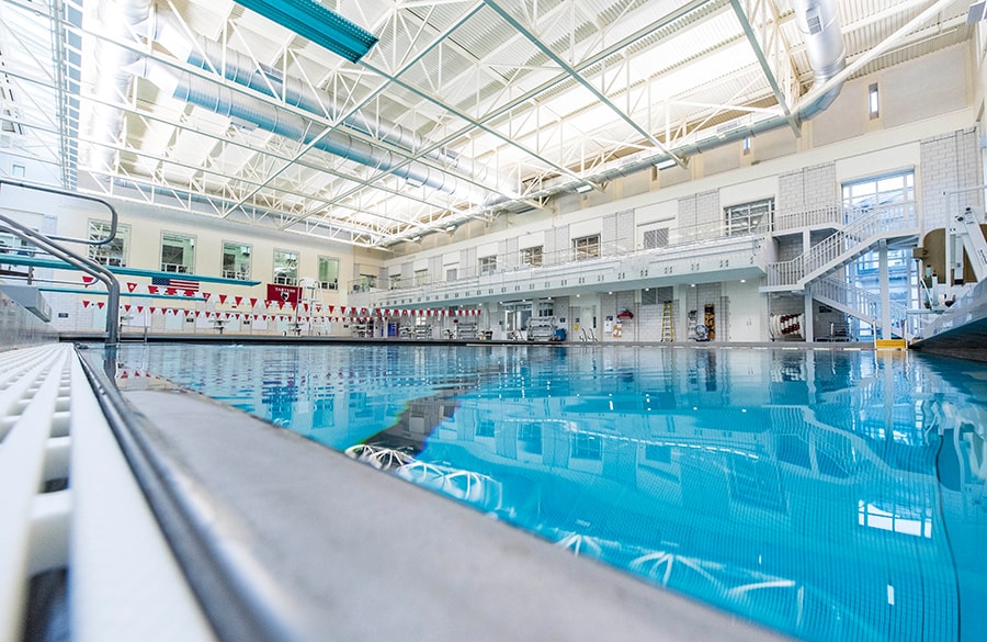 Photo of Swimming and Diving Pool with view from the poolside