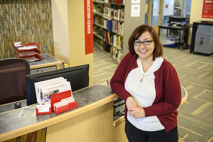 Reineke Helps Students With Public Speaking Skills