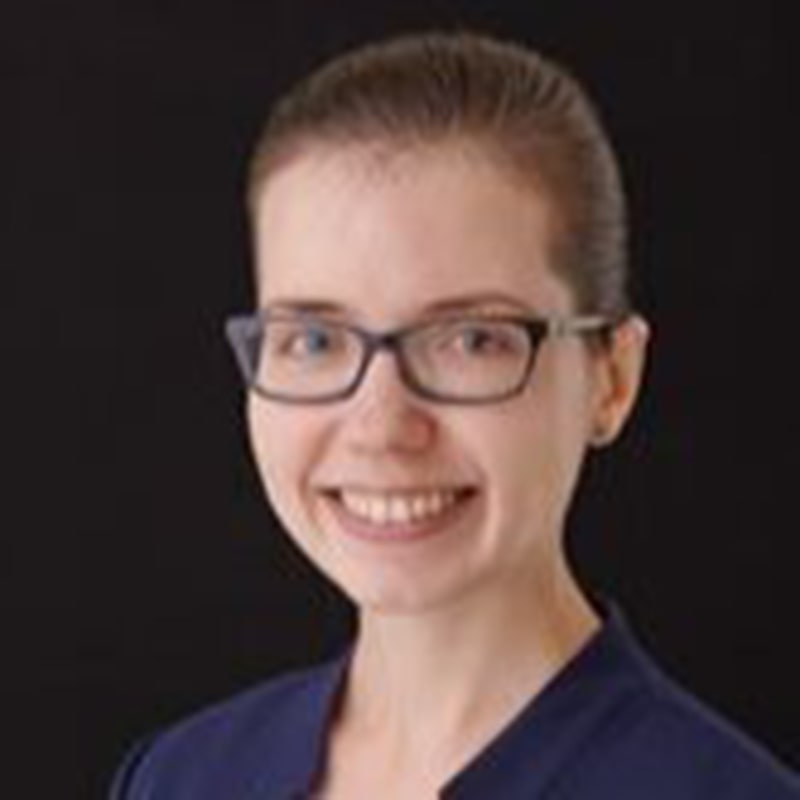 Anna Pechenkina Headshot