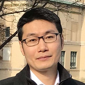 Kun Zhang