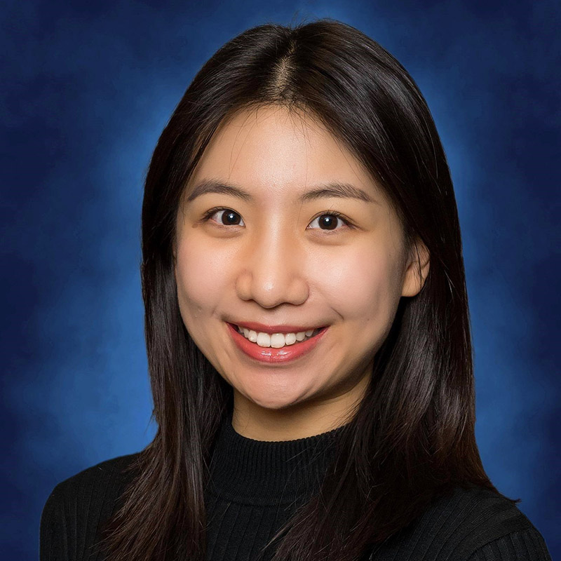 Qitong Feng headshot