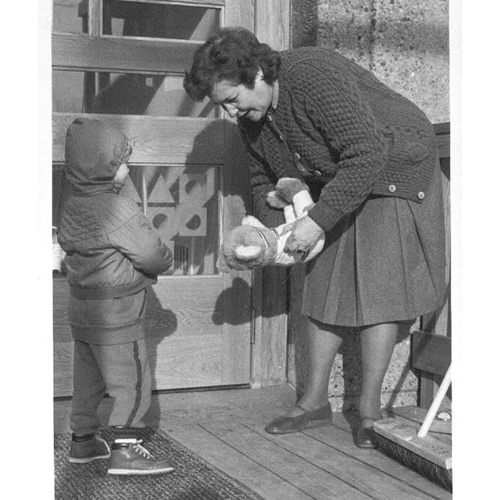 Engaging inquiry with a child in the late 1960’s.