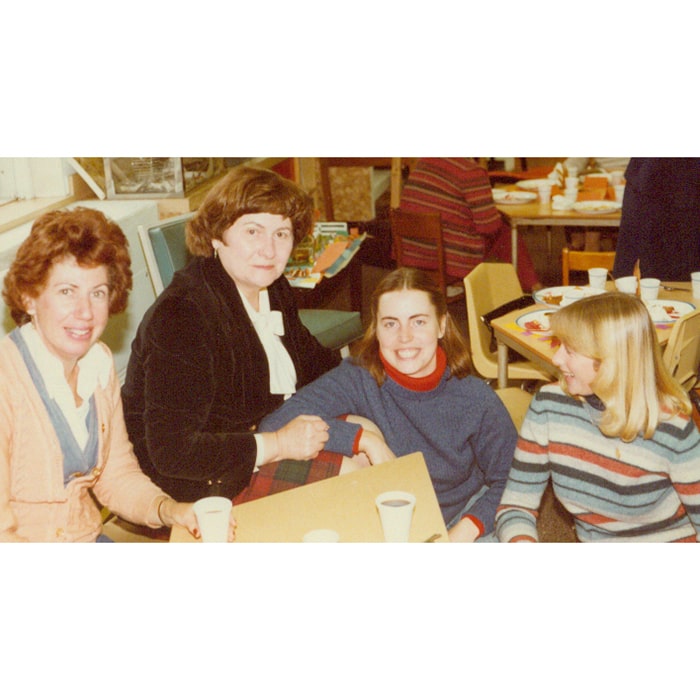 Ann Baldwin Taylor with Children’s School educators, including daughter Kate, in 1980.