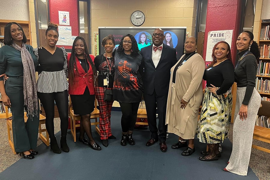Teraya White, fellow presenters, and Pittsburgh Public Schools employees with Dr. Wayne Walters, Superintendent of the Pittsburgh Public Schools, at the Pittsburgh Public Schools “Women Who Lead” event.