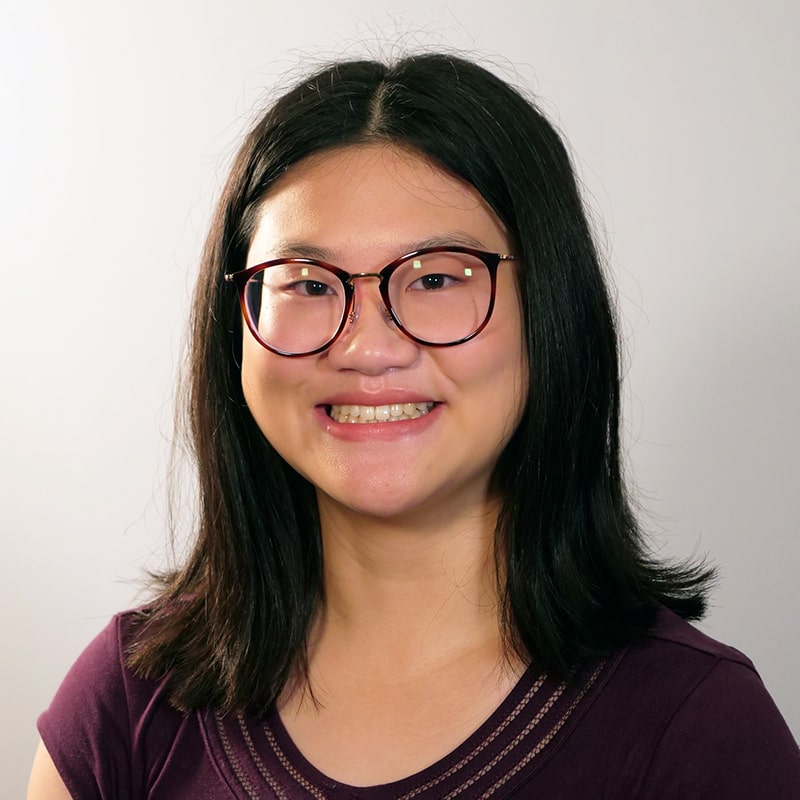 Leigh Preimesberger headshot