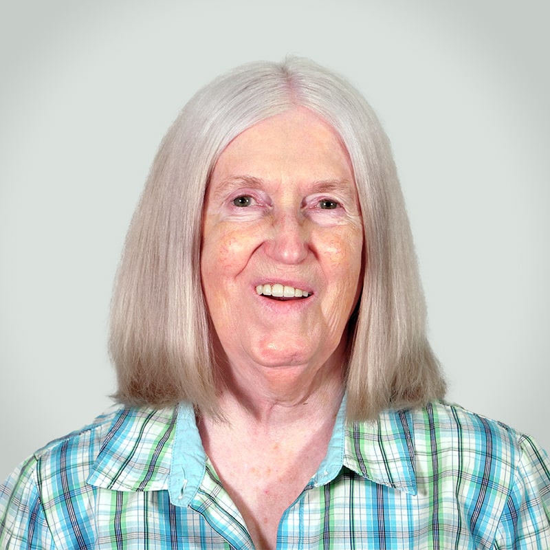 Laura Butler headshot