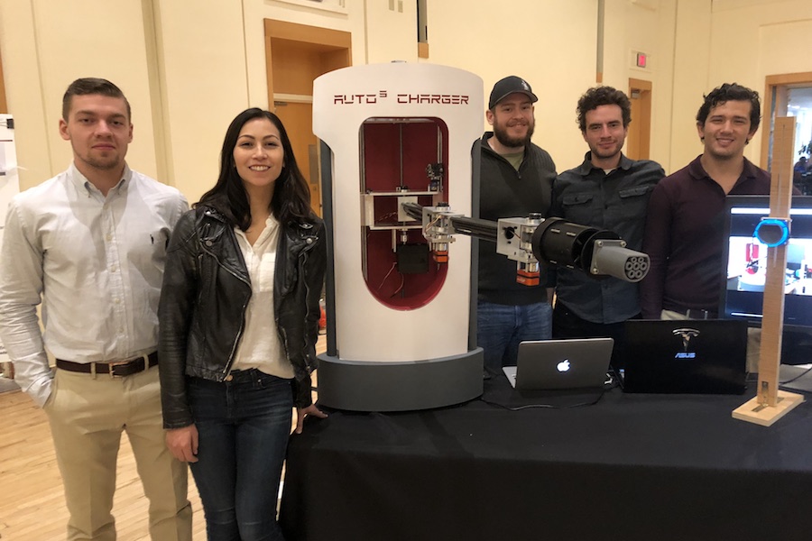 Mechanical Engineering seniors present their autonomous charger design