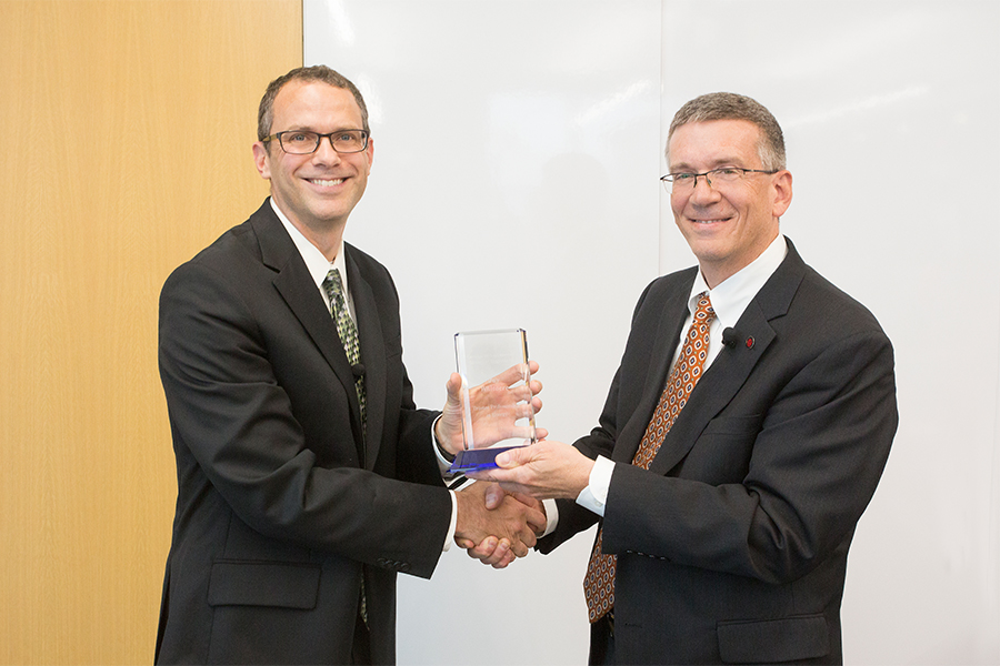 college of engineering dean james garrett and the trustee professor in energy jay whitacre