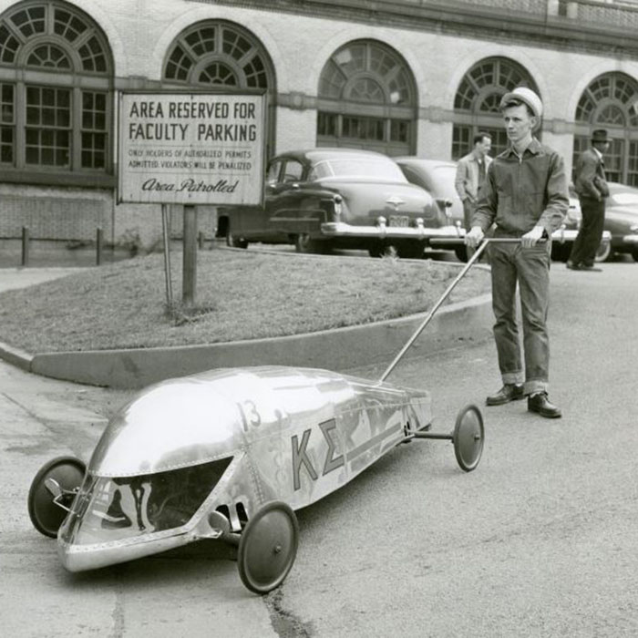 Buggy photo from 1950s