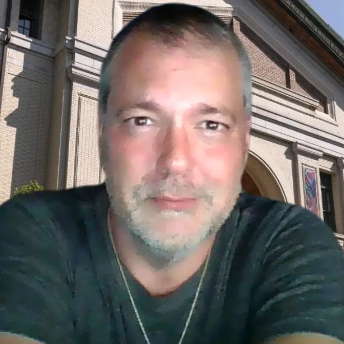 Photo of Lee Mancuso