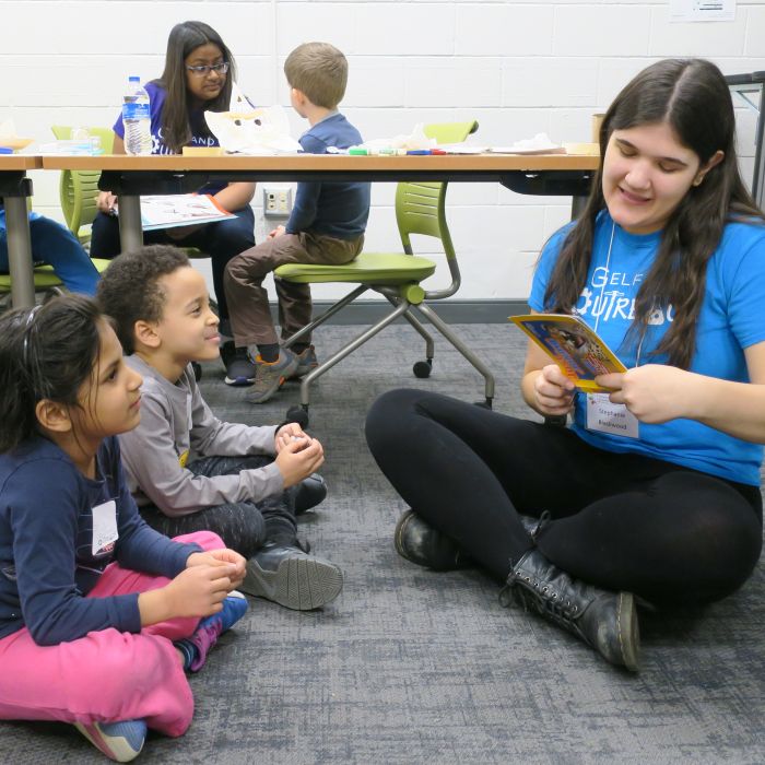gelfand outreach instructor with students 