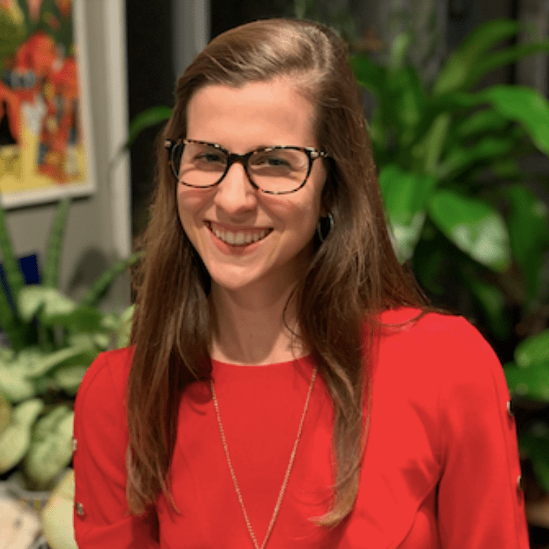 natalie_amgott_800x800.png