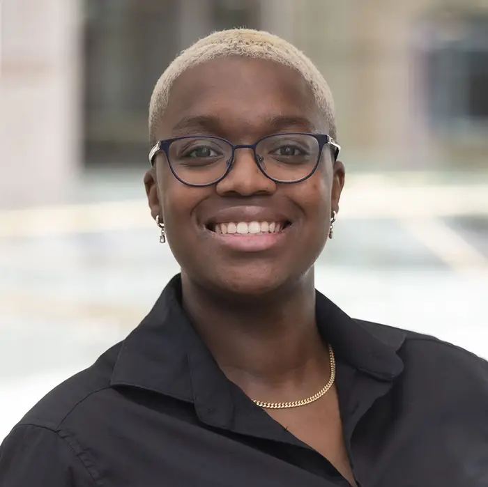 Cameron Drewery's headshot. 