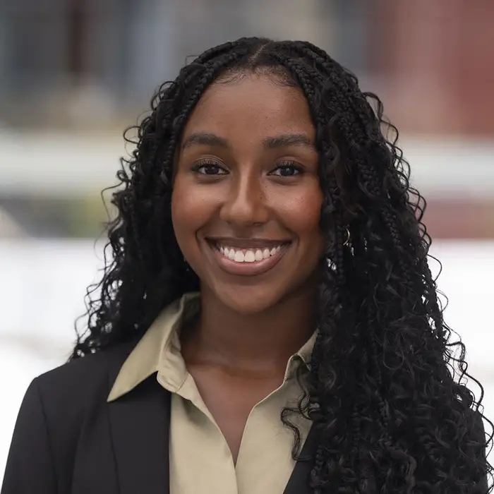Zoe Mercado's headshot. 