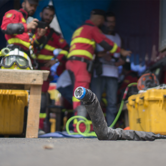Snakebot with First Responders