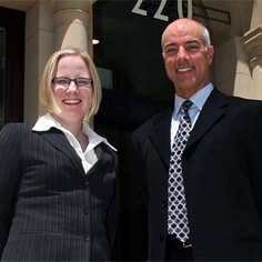 Megan Boundey (CMU'09) and Tim Zak (Executive Director, Heinz School Australia)