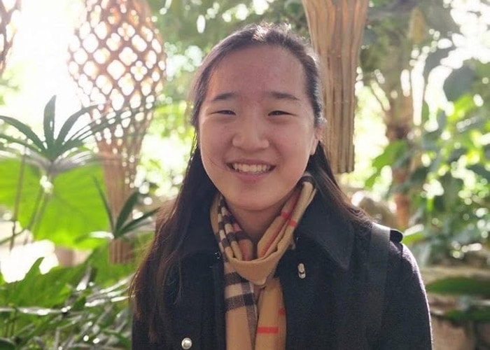 photo of Sophia Lau