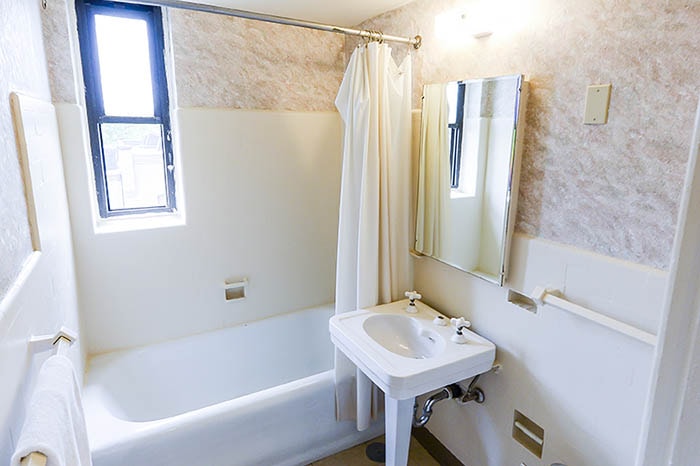 Photo of a Fairfax bathroom