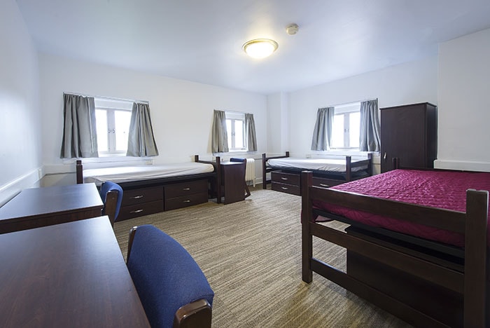 Mudge House Traditional Triple - three beds drawers under the beds desks and windows 