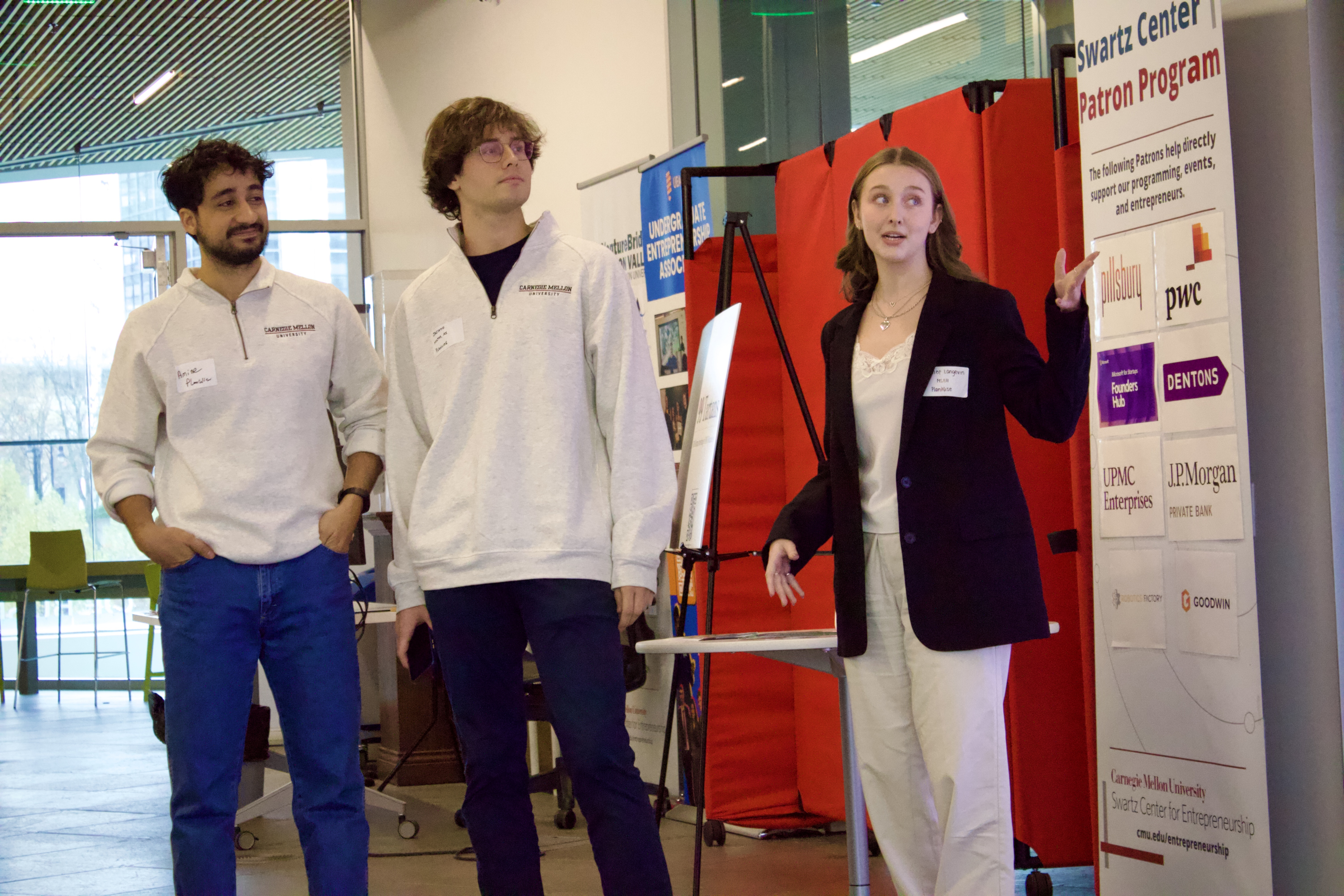 Team Presenting at Hack-a-Startup