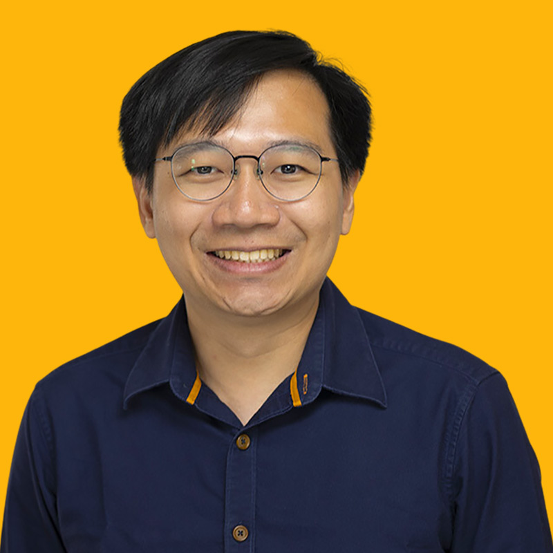 headshot of jonathan yap