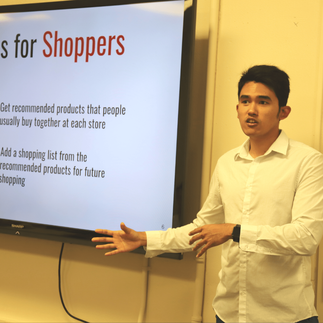 student pitches their business idea