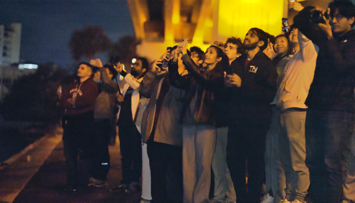 CMU students watching launch