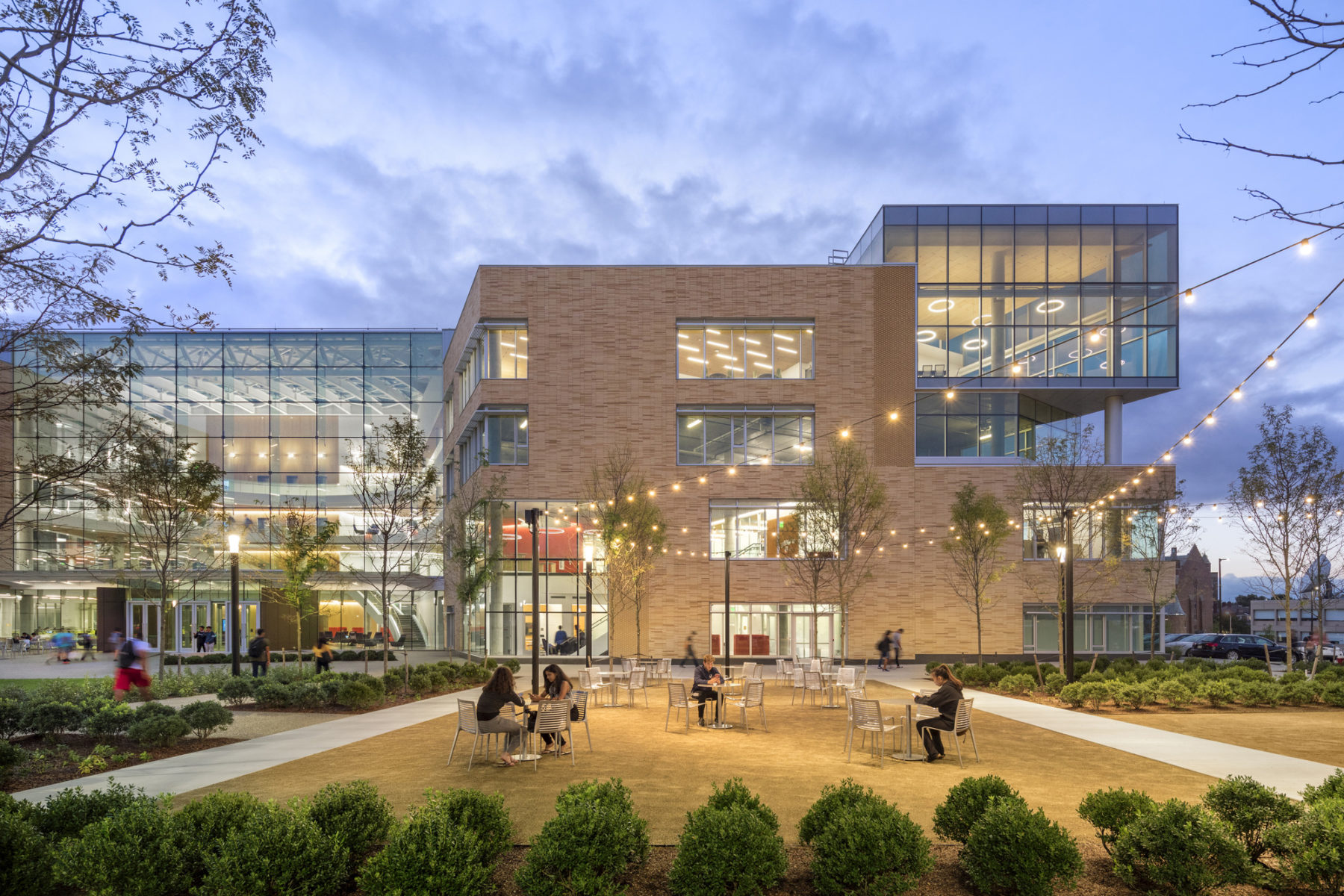 tepper courtyard in the evening