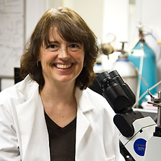 Linda Peteanu Named Acting Head of the Department of Chemistry